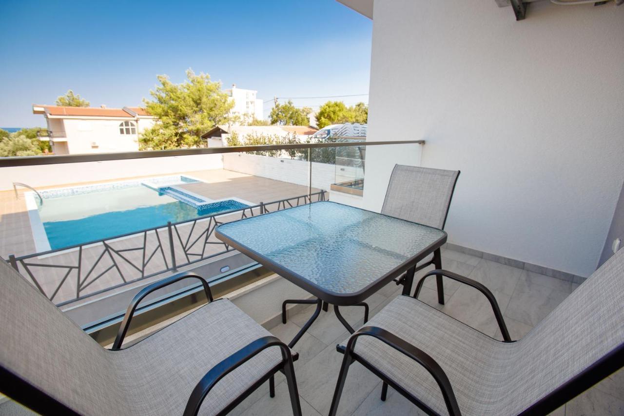 Posejdon Lux Apartment Utjeha Ngoại thất bức ảnh