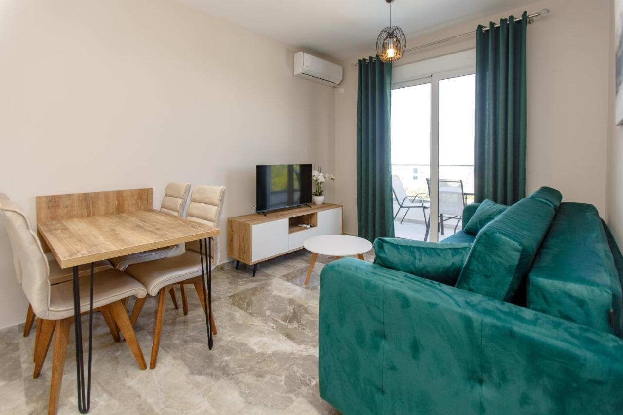 Posejdon Lux Apartment Utjeha Ngoại thất bức ảnh