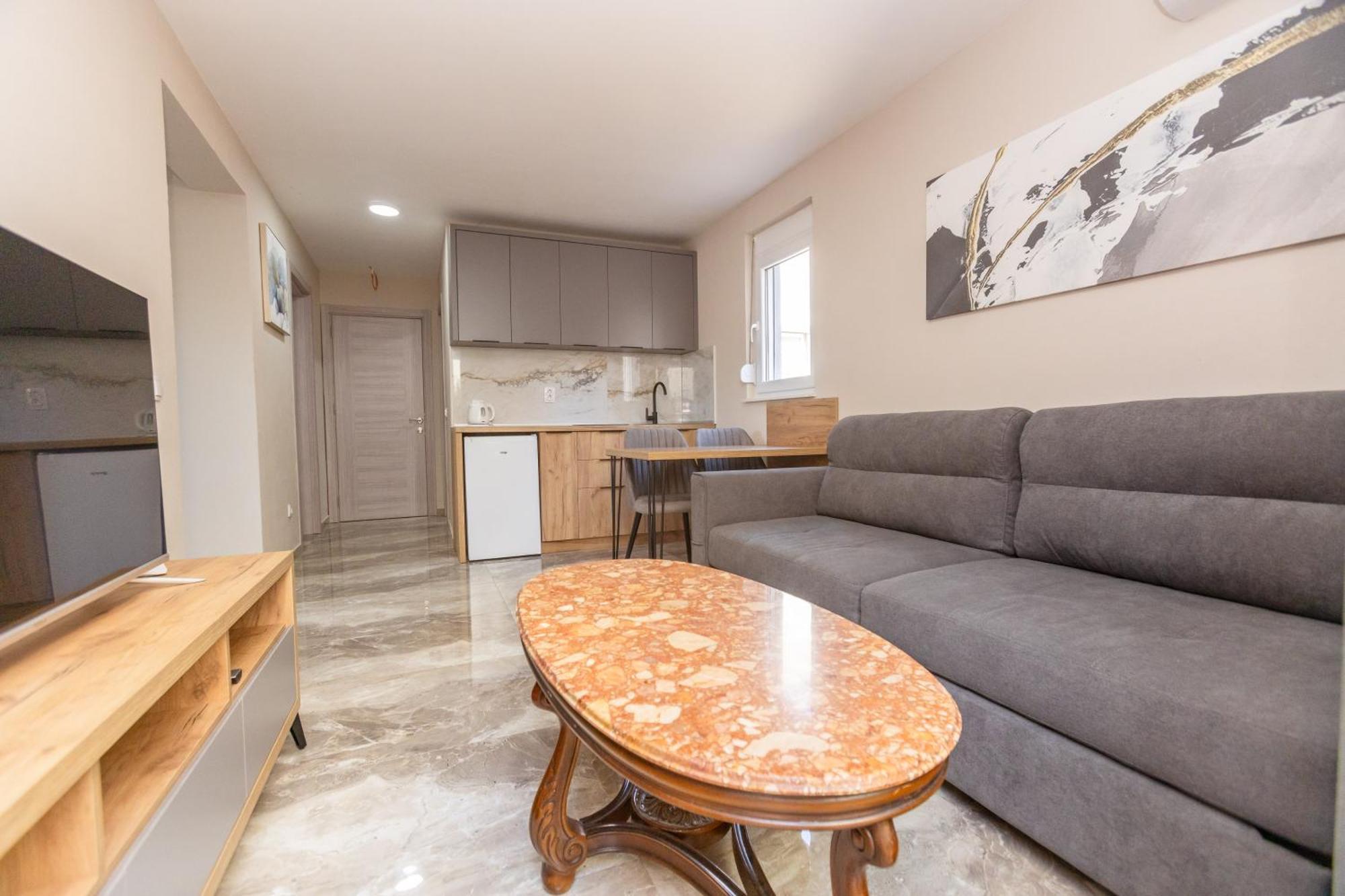 Posejdon Lux Apartment Utjeha Ngoại thất bức ảnh