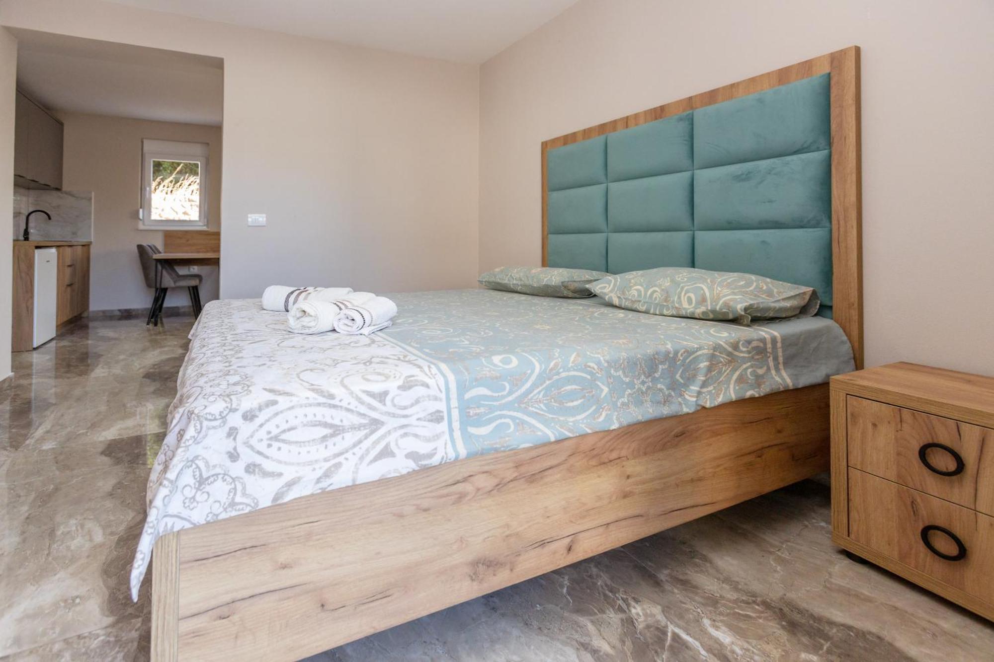 Posejdon Lux Apartment Utjeha Ngoại thất bức ảnh