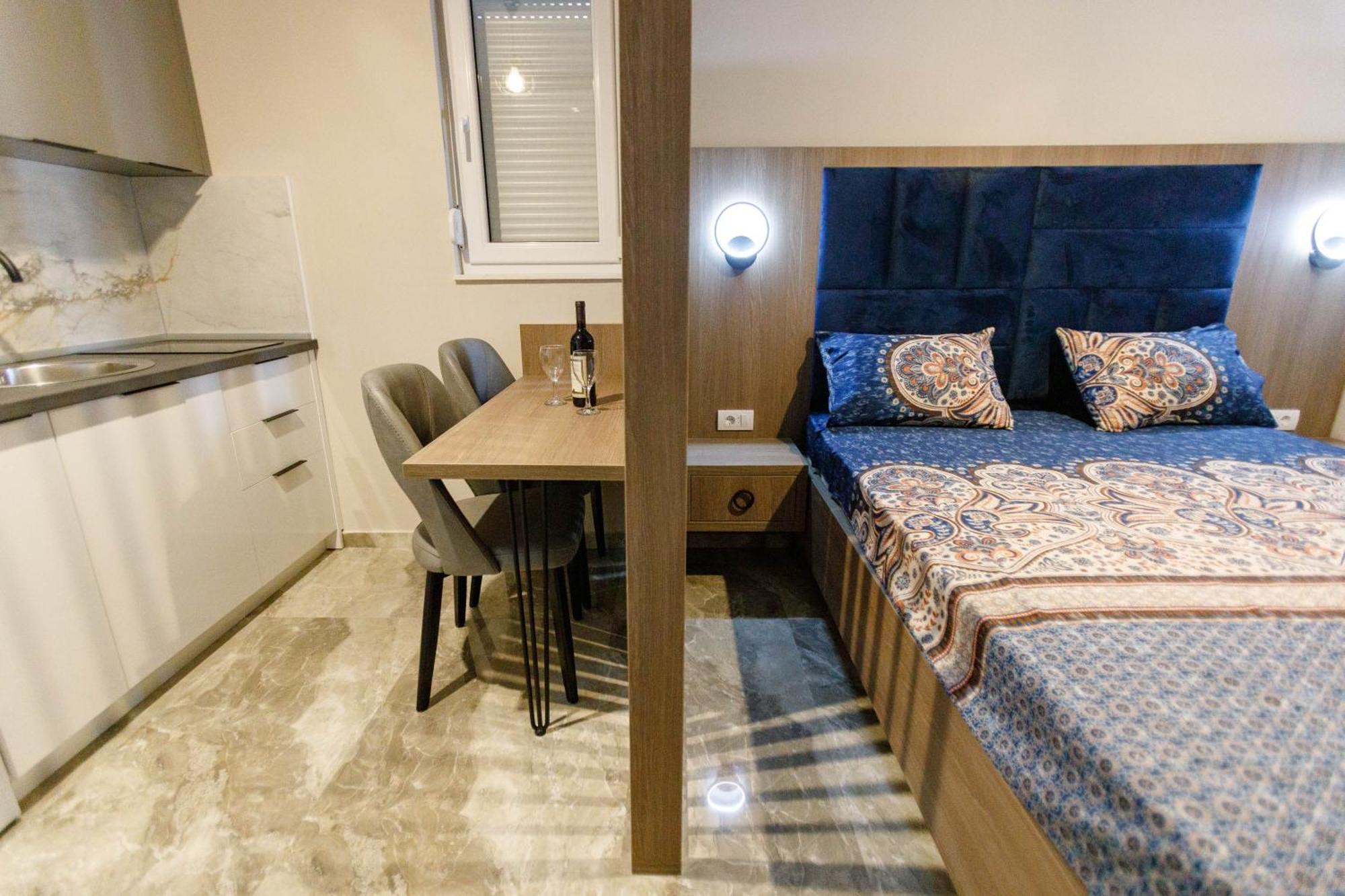 Posejdon Lux Apartment Utjeha Ngoại thất bức ảnh