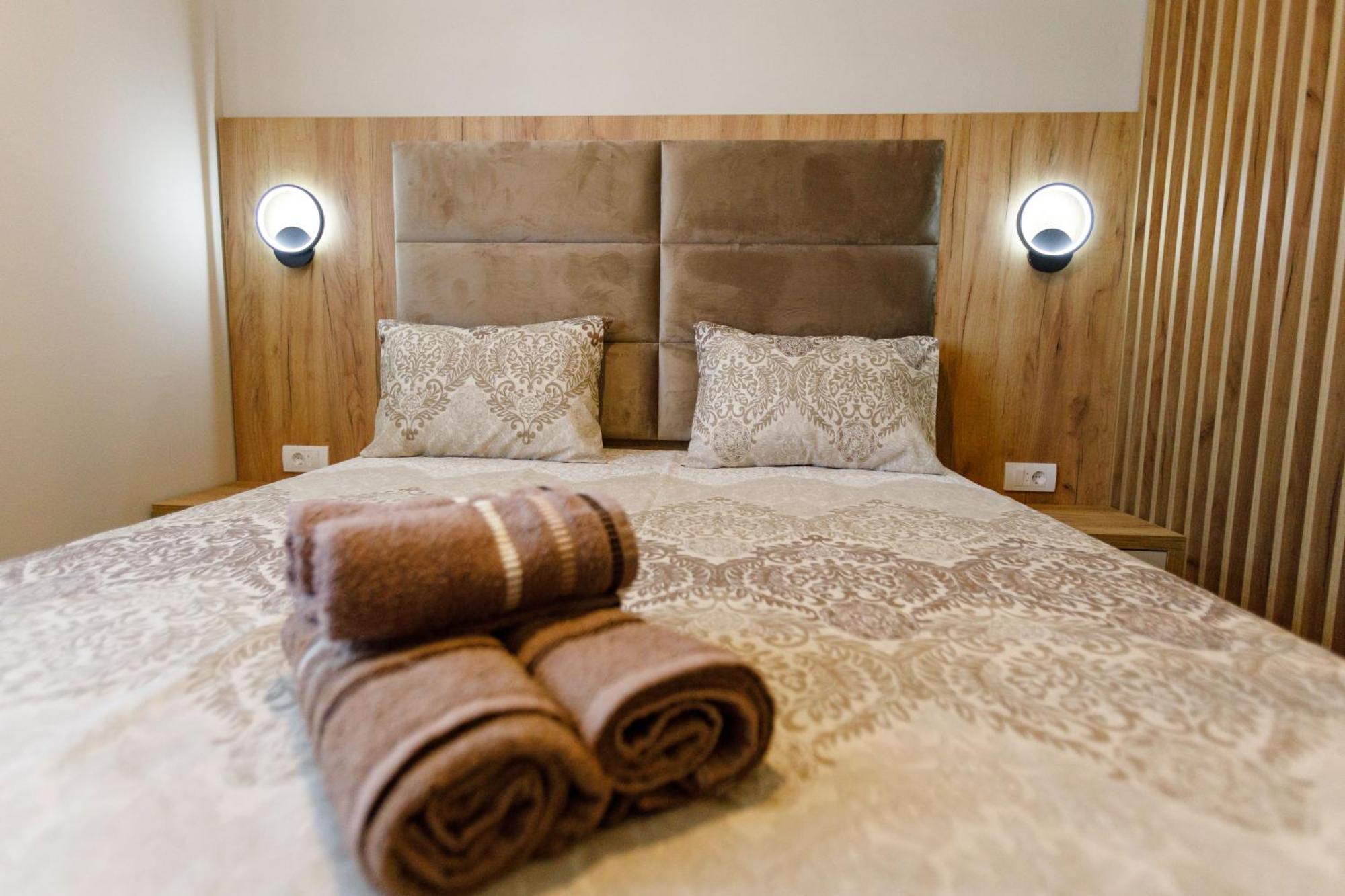 Posejdon Lux Apartment Utjeha Ngoại thất bức ảnh