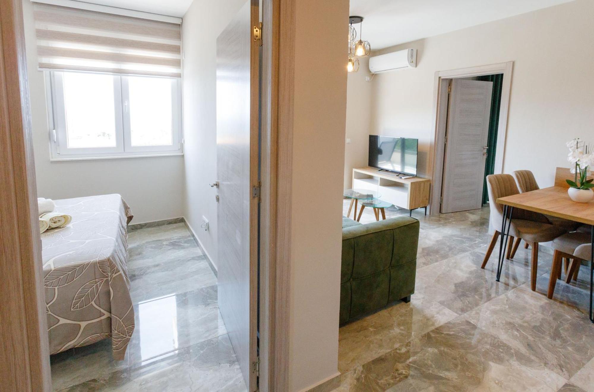Posejdon Lux Apartment Utjeha Ngoại thất bức ảnh